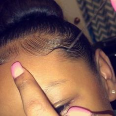 Edges on Fleek! 3 Ways to Lay Your Baby Hairs | Voice of Hair Edges Tutorial, Sleek Buns, Voice Of Hair, Hair Edges, Beach Waves Hair Tutorial, Top Knots, Beach Wave Hair