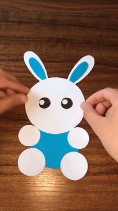 Paper Rabbit, Paper Bunny, Kraf Kertas, Rabbit Crafts, Paper Craft Ideas, Kids At Home, Hand Crafts For Kids, Animal Crafts For Kids, Home Study