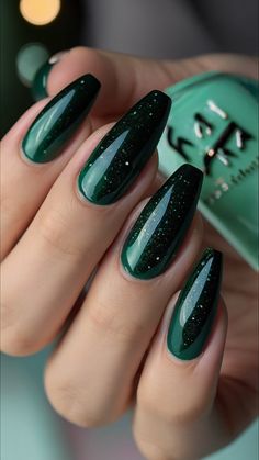 Get the perfect look with stunning dark emerald green nails From acrylic coffin to almond designs short and simple to French tip with gold silver or chrome accents find your ideal prom nail design Explore acrylic coffin for prom shellac options polish art and more Stand out with trendy acrylic almond nails in a glamorous shade for a chic and sophisticated style