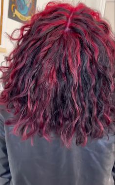 Chunky Highlights On Curly Hair, Chunky Highlights, Red Curly Hair, Hair Color Streaks