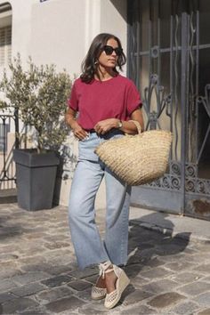 Elevate your summer wardrobe with these 8 espadrille outfit ideas. Perfect for women who love chic and stylish looks. #EspadrilleOutfit #EspadrilleOutfitIdeas #EspadrilleOutfitsWomen White Espadrilles Outfit, Espadrilles Outfit Dress, Castaner Espadrilles Outfit, Flat Espadrilles Outfit, Espadrilles Outfit, Ankle Tie Espadrilles, Castaner Espadrilles, Wide Legged Jeans, Womens Espadrilles Wedges