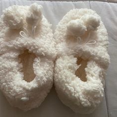 White Fizzy Slip-On Slippers With Poms-Poms And Grips On The Bottom. Tags Off But Never Worn! Fizzy Slippers, Nordstrom Shoes, Shoes Slippers, Pom Pom, Color White, Slippers, Slip On, Nordstrom, Women Shoes