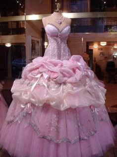 Princess Dress Fairytale, Pink Ball Gown, Prom Dress Ideas, Princess Ball Gowns, Pink Prom, Prom Dress Inspiration