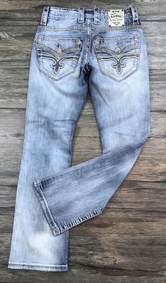 Red Bottoms For Men Outfit, Mexican Jeans Men, 2000s Jeans Men, Rock Revival Jeans Outfit, Rock Rival Jeans, Bootcut Jeans Men, Quince Outfits, Bootcut Jeans For Men, Champagne Quince