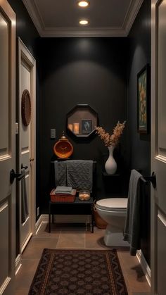 27+ Stunning Black Bathroom Ideas for a Chic Makeover Dark Theme Bathroom, Small Dark Bathroom Ideas, Small Dark Bathroom, Dreamy Bathrooms, Black Bathroom Ideas, Dark Luxury, Luxury Vibes, Dark Bathroom Ideas, Chic Bathroom Decor