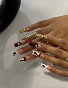 Nails For Boyfriend Birthday, Nails Acrylic Red And Gold, Red White French Tip Nails, Red Nails Quince, Red Gold And White Nails, Red Ferrari Nails, Red Birthday Nail Designs, Red Latina Nails, Grill Nails