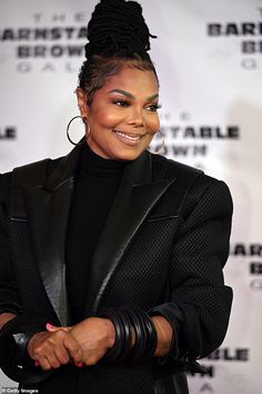 Shaved Sides Natural Hair, Janet Jackson Baby, Janet Jackson Videos, Braids With Shaved Sides, Natural Hair Movement, Shaved Sides, Braided Hairstyles Updo, Edgy Style