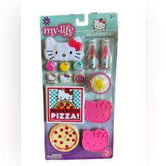 the hello kitty play set is packaged in its package