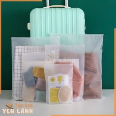 Túi Zip - Túi đựng mỹ phẩm, giầy dép, đồ du lịch đủ Size chống thấm  Clovershop68 Mua ngay https://yenlanh.com/san-pham/tui-zip-dung-my-pham Plain Clothing, Zipper Lock, Waterproof Pouch, Merchandise Bags, Large Clothes, Travel Storage Bag, Toiletries Organization, Ziplock Bags, Packing Cubes