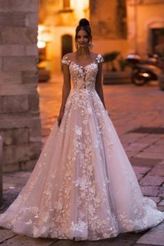 Gorgeous lace wedding dresses A line Sleeveless Tulle Bridal Dress Floor Length - Wedding Dresses Couture Dior, Lace Princess Wedding Dresses, Wedding Dress Cap Sleeves, A Line Bridal Gowns, Wedding Dress Sequin, Sequin Wedding, Cute Wedding Dress, Applique Wedding Dress, Dream Wedding Ideas Dresses