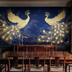 Invite a sense of timeless luxury into your home with this vintage chinoiserie peel and stick wallpaper. The chinoiserie peacock wallpaper mural, with its deep navy blue and striking gold details, creates an atmosphere of refined opulence. Each element of this navy and gold chinoiserie wallpaper mural evokes elegance, while the majestic peacocks bring a touch of the exotic. This chinoiserie removable wallpaper offers a seamless blend of style and convenience. Let this self adhesive wallpaper transform your space into a gallery of intricate, captivating art. If you have any questions, please feel free to contact us directly! We're happy to assist you! 📌 CUSTOM ORDERS We can craft custom-sized wallpaper based on your wall dimensions. Whether it's one of our patterns or your own design, don' Gold And Blue Wallpaper, Peel And Stick Wallpaper Navy, Gold Chinoiserie Wallpaper, Blue Chinoiserie Wallpaper, Wallpaper With Birds, Peacock Wallpaper, Space Hotel, Gold Peacock, Captivating Art