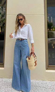 Wide Leg Outfit, Wide Leg Jeans Outfit, Legs Outfit, Wide Legged Jeans, Looks Jeans, Looks Pinterest, Outfit Jeans, Mode Inspo