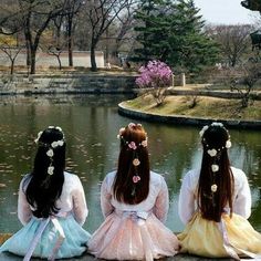 Kore Ulzzang, Sisters Photoshoot Poses, Friendship Photography, Mode Ulzzang, Bff Girls, Korean Best Friends, Girl Friendship, Best Friend Poses, Best Friend Photoshoot