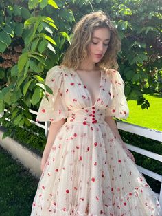 Teuta Matoshi, Special Occasion Gowns, Robes Vintage, Bridal Jumpsuit, Styl Boho, Personalized Embroidery, Vestidos Vintage, Embroidery Dress, Fancy Dresses