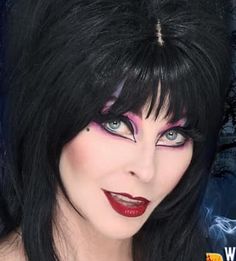 Elvira makeup Elvira Couples Costume, Elvira Makeup Eye, Elvira Mistress Of The Dark Makeup, Elvira Halloween Costume