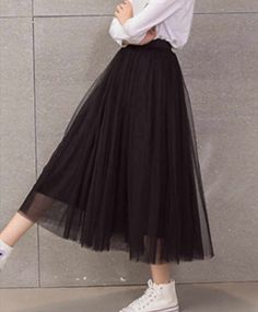 Shorts That Look Like Skirts, Skirt Outfits For Fall, Fall Outfits Skirt, Winter Skirt Outfits, Rok Tile, Outfit Ideas Skirt, Outfits Skirts, Outfits Skirt, Skirt Outfit Ideas