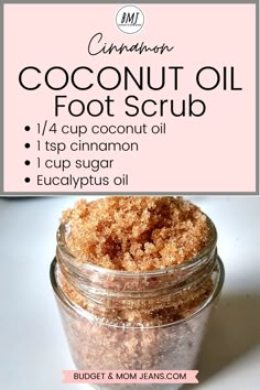 Looking for a DIY foot scrub for a DIY pedicure? This is the best DIY foot scrub you'd ever use. Click the link to make a cinnamon foot scrub. #footscrub #diyscrub #diyfootscrub #homemadefootscrub #diypedicurescrub #pedicure Joululahjat Diy, Diy Body Scrub Recipes, Scrub Coconut, Diy Sugar Scrub, Scrub Homemade