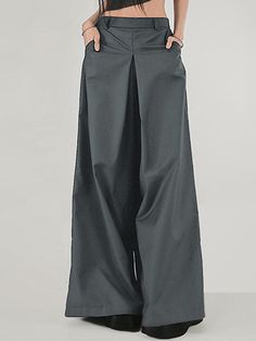 Material: Crafted from high-quality polyester, these trousers are designed for breathability and comfort. The fabric is soft against the skin, ensuring you stay comfortable throughout your day. Its durable composition promises longevity, making these pants a reliable choice for numerous wears. Design Features: These trousers feature a chic high-waisted cut and a loose, wide-leg silhouette that flatters various body types. The split-joint design adds a unique touch, enhancing the overall aesthetic while offering ease of movement. With a solid gray color, they are versatile enough to match with various tops and accessories. Sizing Options: Available in sizes S, M, and L, the trousers provide a fit that accommodates different body shapes. To ensure the perfect fit, please consult the size cha Female Office Wear, Korean Fashion Baggy, Types Of Trousers, Female Office, Work Pants Women, Loose Trousers, Loose Fabric, Trousers Pants, Pant Length