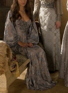 Kenna Reign, Reign Outfits, Lady Kenna, Caitlin Stasey