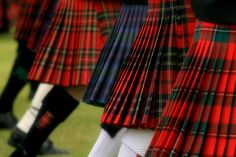 Kilts kilts kilts (by Northern_Night_Sky) Highland Fling, Great Scot, Victoria Station, Scottish Fashion, Tartan Christmas, Scottish Tartans