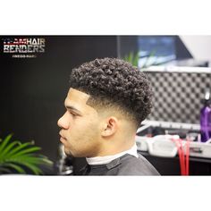 Tapper Fade, Photoshoot Prep, Curly Fade, Fresh Haircuts, Black Haircuts, Men's Cuts, Male Hairstyles