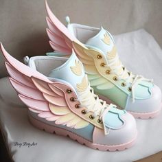 Oc Accessories, Fairy Shoe, Mode Pastel, Pastel Kawaii, Dr Shoes, Kawaii Shoes, Kawaii Fashion Outfits, Zooey Deschanel, Drawing Clothes