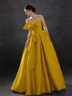 Yellow Gowns, Yellow Evening Dress, Marigold Wedding, Yellow Prom Dress, Yellow Evening Dresses, Yellow Prom, Elegant Evening Dress, Girls Dresses Diy