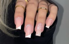 Christmas French Tips Almond, Christmas Nail Designs French Tip, French Tip Gel Nails, Pink Gel Nails, Hippie Nails, Fancy Nails Designs