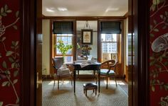 Pottery Barn Black, West Village Apartment, Nyc Living, David Mitchell, Waverly Place, Living Room Photos, Chrysler Building, Art Deco Table, West Village