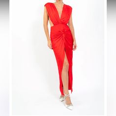 I Only Wore It Once. It Looks Like New Lady In Red, Red Dress, Colorful Dresses, Like New, Womens Dresses, Red, Dresses, Women Shopping, How To Wear