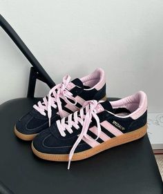 Adidas Samba 00s, Pink And Blue Sambas, Love Shack Fancy Sambas, Navy And Pink Adidas, Black And Pink Adidas, Adidas Sambas Pink, Adidas Sambas Aesthetic, Pink Sambas Adidas, Pink Samba Adidas