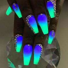 ❁ For More Nail Pins Like This Follow @Kebay Glow In The Dark Nails, Neon Acrylic Nails, Blue Acrylic Nails, Cute Acrylic Nail Designs, Glow Nails, Pretty Nail Art Designs, Dark Nails, Acrylic Nails Coffin Short, Summer Acrylic Nails