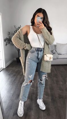 Outfit Converse, Converse Outfits, Outfits With Converse, Outfit Jeans, Trendy Summer Outfits, Trendy Fall Outfits, Causual Outfits, Mode Inspo, Soft Grunge