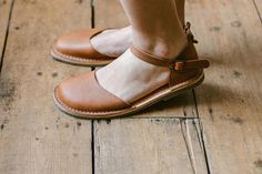 Brown Sandals Leather Sandals Barefoot Sandals Leather Shoes Minimalist, Sustainable Shoes, Barefoot Sandal, Casual Leather Shoes, Minimalist Shoes, Sandals Casual, Barefoot Shoes, Cheap Shoes, Jimmy Choo Shoes