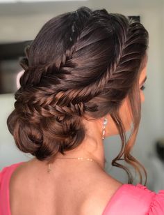 Madrinhas/ noiva Frizzy Hair Fix, Reception Hairstyles, Cute Wedding Hairstyles, Engagement Hairstyles, Easy Hairdos, Hairstyles Indian