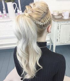 Diy Ponytail, Ponytail Ideas, Braided Ponytail Hairstyles, High Ponytail, High Ponytails, Ponytail Styles, Trending Hairstyles