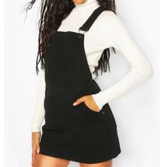 Never Worn Overall Dress Outfit Black Women, Black Overall Dress Outfit, Overall Dress Outfit, Black Denim Overall Dress, Black Overall Dress, Boohoo Dresses, Denim Overall Dress, Overall Dress, Dress Outfit