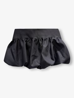 Introducing the zurich skirt, cut from luxurious fabric. Featuring a trendy waistband and wild streetwear style. Designed to sculpt and shape, creating an hourglass figure. Png Skirts, Png Skirt, 80s Goth, Goth Skirt, Png Clothes, Virtual Wardrobe, Digital Closet, Kpop Group, Streetwear Style