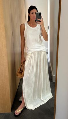 Paris Fashion Summer, Summer Attire, Mama Style, Street Style Inspiration, Glamour Fashion, Summer Fashion Outfits, Spring Summer Outfits, Minimal Fashion, Fashion Inspo Outfits