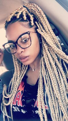 braids blonde platinum box hair hairstyles choose board jumbo bun Platinum Blonde Box Braids, Box Braids Medium Size, Braids Medium Size, Box Braids Protective Styles, Box Braids Blonde, Medium Size Box Braids, Box Braids Medium, Braids Protective Styles, Box Braids Jumbo