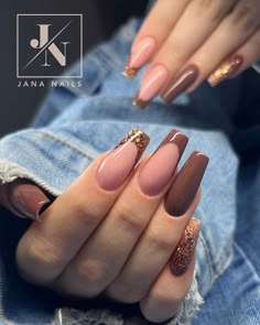 Neutral Almond Nails, Matted Nails, Gold Acrylic Nails, Brown Acrylic Nails, Brown Nails Design, Gel Toe Nails, Nails Brown, Wow Nails, Nude Nail Designs