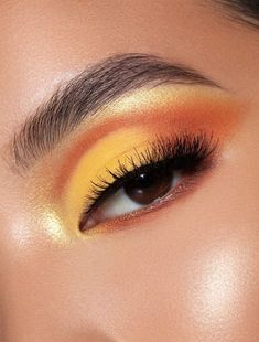 Kylie Cosmetics Eyeshadow, Eyeshadow Singles, Yellow Makeup, Yellow Eyeshadow