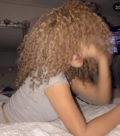 Dyed Natural Hair, Beautiful Curly Hair, Hairdos For Curly Hair, Pretty Hair Color