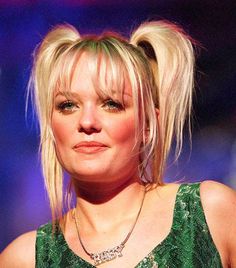 80s hairstyles for women 1990s Hairstyles, Grunge Style Outfits, 2000s Hairstyles, 90s Grunge Hair, 90’s Hairstyles, Emma Bunton, 80s Hair, Crimped Hair, Pigtail Hairstyles