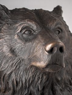 a statue of a bear's head is shown