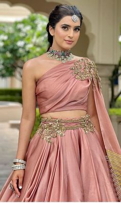 One Shoulder Blouse Designs, Shoulder Blouse Designs, Bhavdeep Kaur, Sangeet Jewellery, Sangeet Look, Latest Traditional Dresses, Indian Bridesmaid Dresses, Wedding Outfits For Women, Simple Lehenga