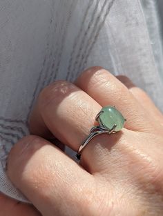 Aventurine Ring, 925 Sterling Silver Ring, Semiprecious Gemstone Jewelry, Green Stone, Adjustable Ring, Crystal Jewelry Gift for Her - Etsy Green Aventurine Ring, Aventurine Ring, Aventurine Necklace, Green Stone Rings, Ring Crystal, Crystal Therapy, Vintage Inspired Jewelry, Cartoon Icons, Pretty Earrings