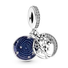 Add a little night-time magic to your daytime look with the Double Dangle Tree & Galaxy Moon Charm. The earthly beauty of a family tree takes on a new celestial form in this statement charm featuring a mix of cut-out and raised star-shaped leaves adorning the front disc, and raised stars and planets depicting a galaxy on the back disc. Keep the wonderful mystery of the earth and the night's sky close to you. Pandora Essence, Charms Pandora, Bracelet Pandora, Turtle Charm, Pandora Bracelet Charms, Pandora Silver, Moon Charm, Pandora Bracelets, Pure Beauty