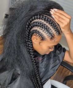 Braided Crown Hairstyles, Passion Twists, Hairstyles Pictures, Spring Twists, Feed In Braid, Cornrows Braids