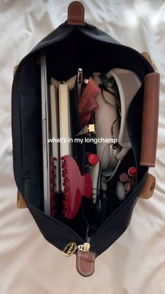 Whats In My Longchamp, Stylish School Bags, Bag College, My Style Bags